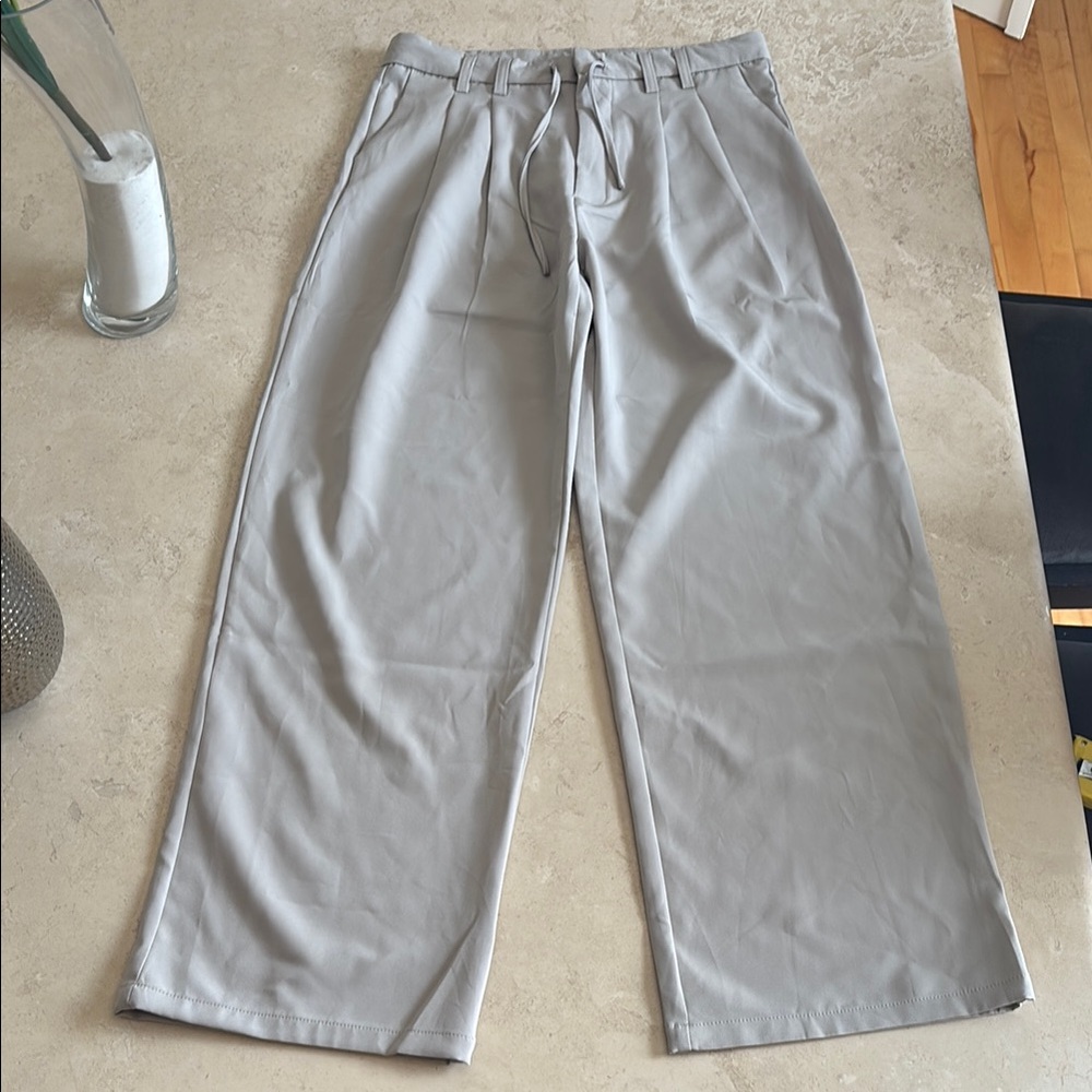 Streetwear Society Gray Trousers with Relaxed Fit